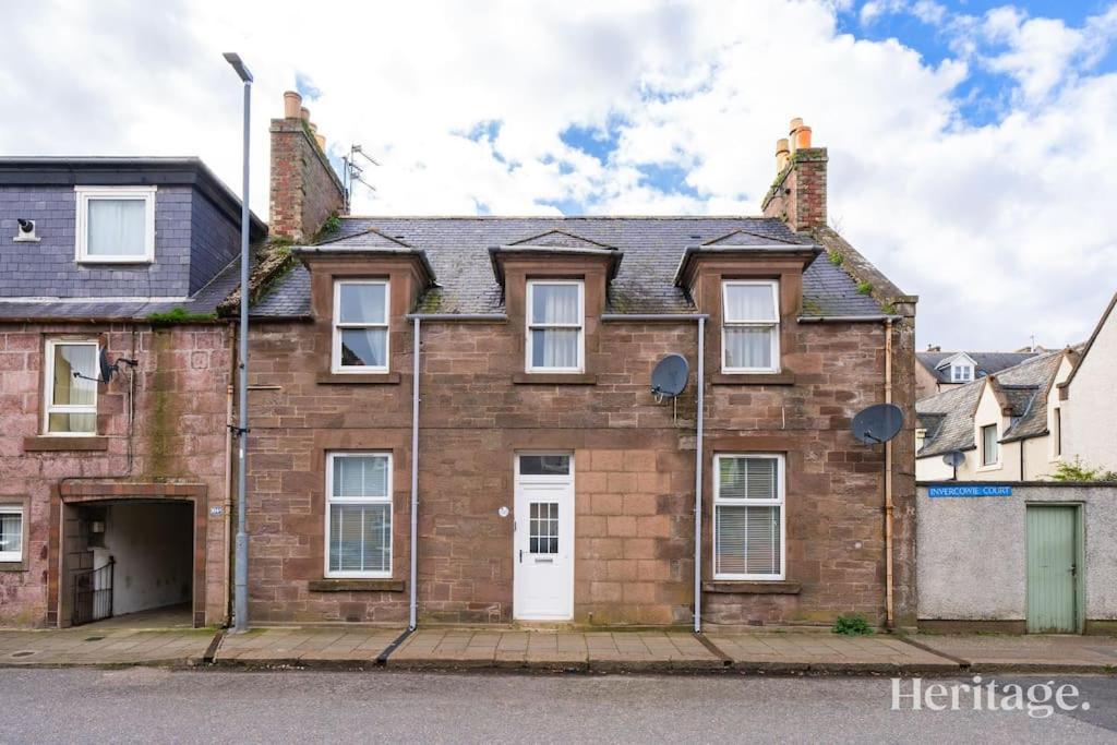 Barclay House, Stonehaven Seaside Home Экстерьер фото